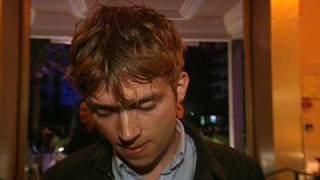 Cannes FestivalTrainspoitting  Damon Albarn Interview Subtitulada [upl. by Ynatirb916]