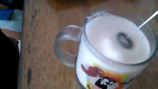 Aerolatte Review Frothing Cold Milk In Under 1 Minute [upl. by Annabella27]